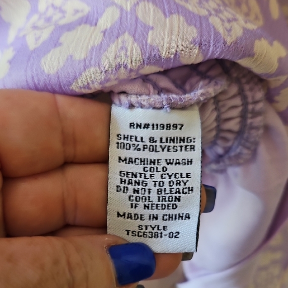 Lavender Print Blouse - Picture 9 of 11